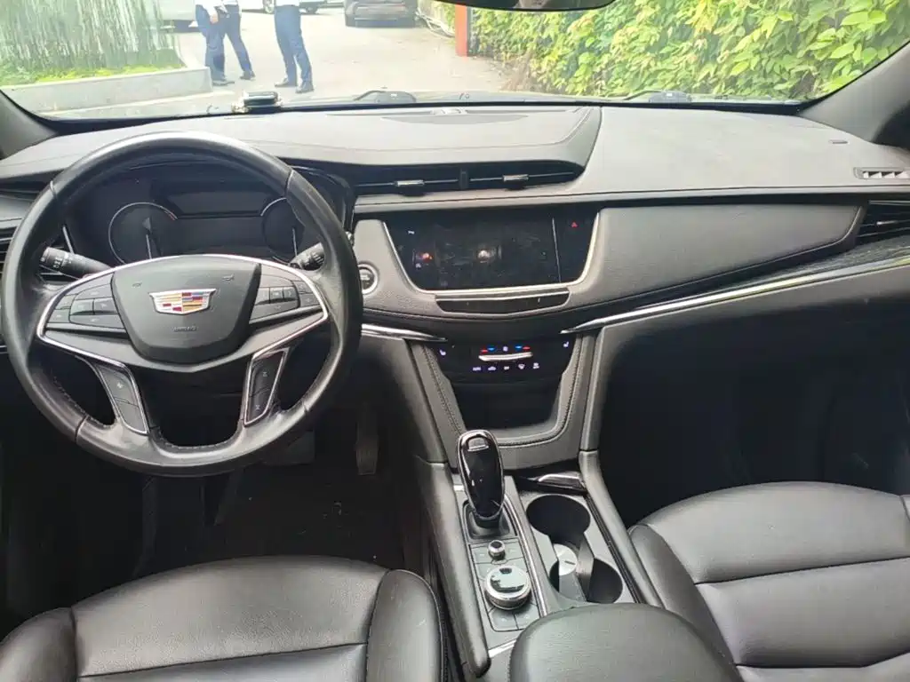 Cadillac XT5 — миниатюра 14
