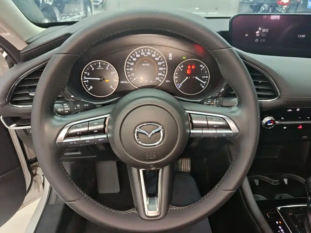 Mazda 3 Axela — миниатюра 11