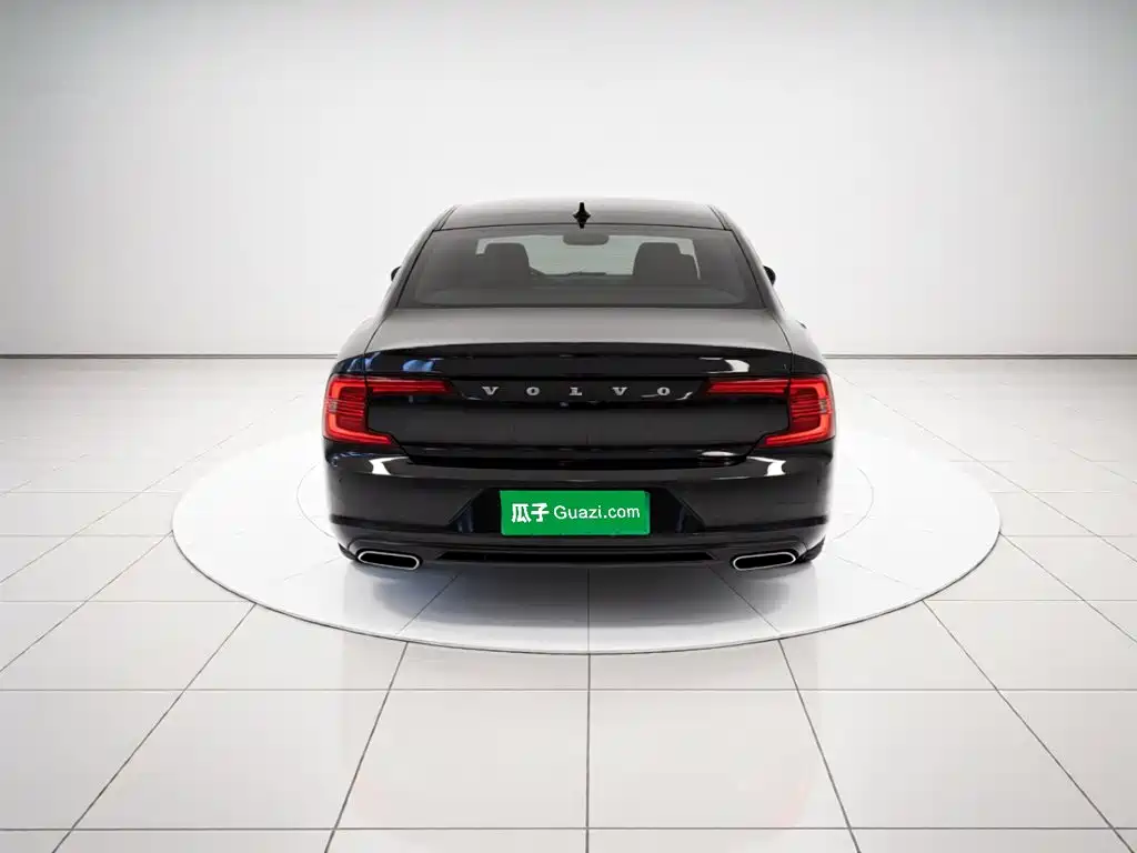 Volvo S90 — миниатюра 5