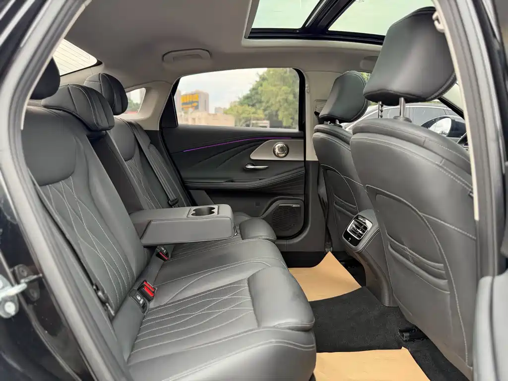 Chery Arrizo 8 — миниатюра 11