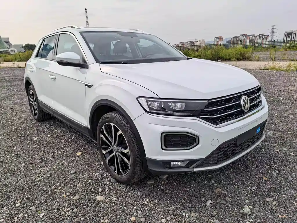 Volkswagen T-Roc — миниатюра 3