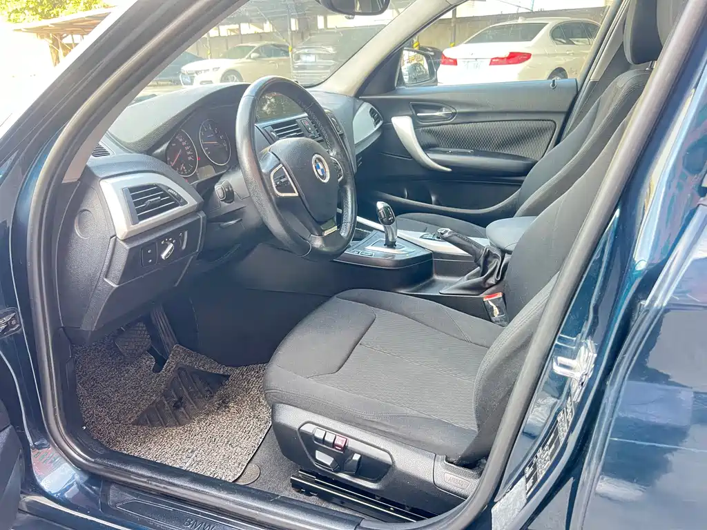 BMW 1 Series (Import) — миниатюра 21