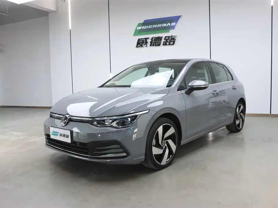 Volkswagen Golf 2023