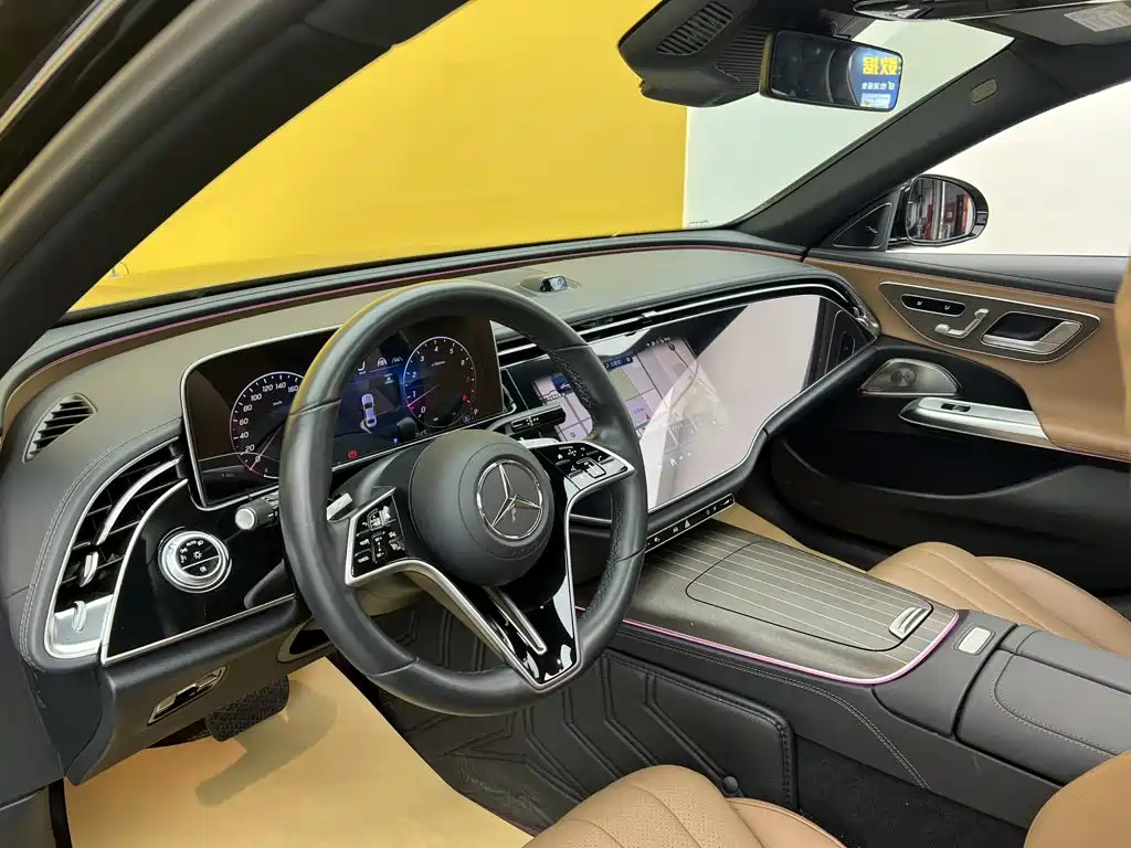 Mercedes-Benz E-Class — миниатюра 34