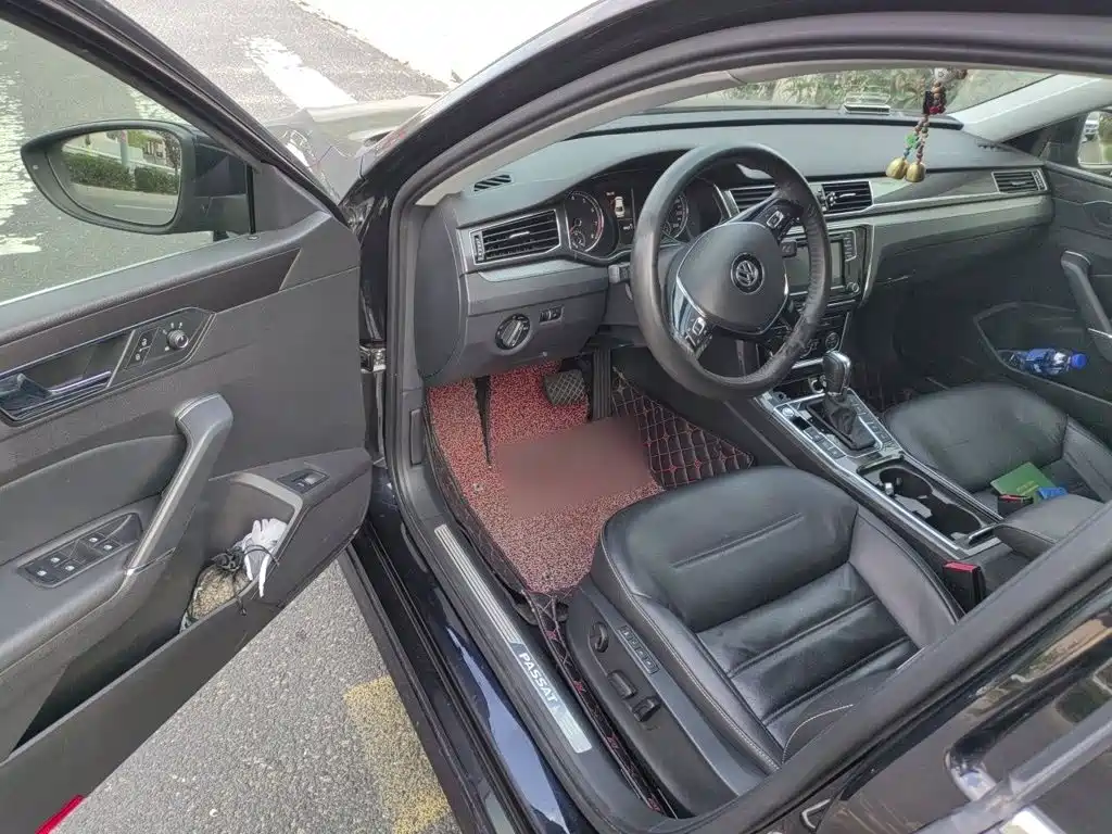 Volkswagen Passat — миниатюра 14