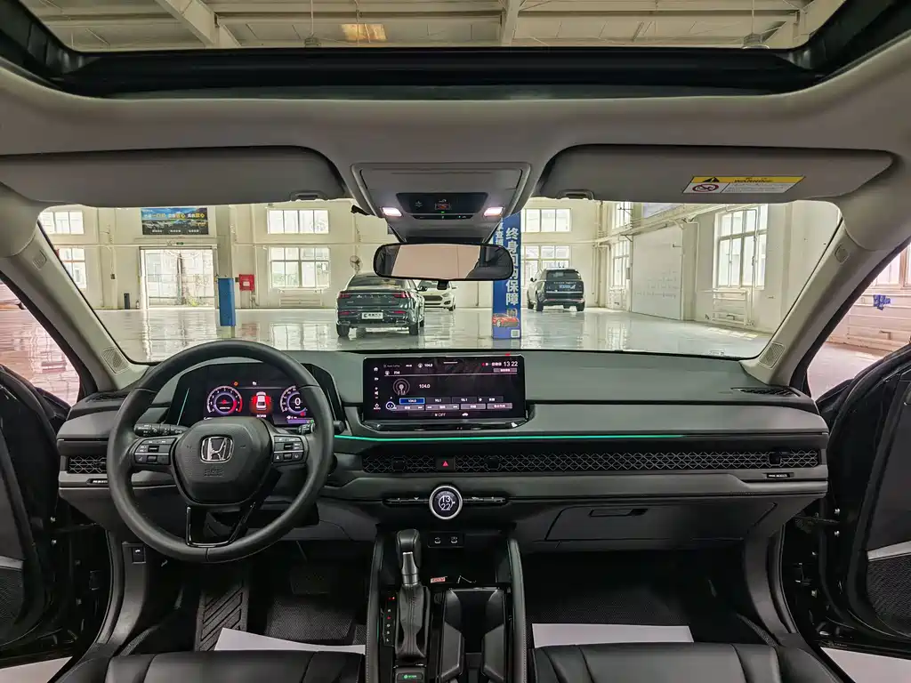 Honda Accord — миниатюра 7
