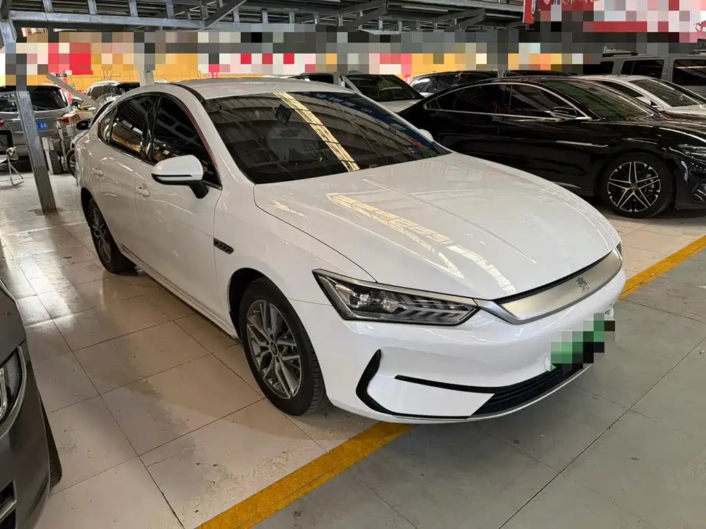 BYD Qin PLUS — миниатюра 3
