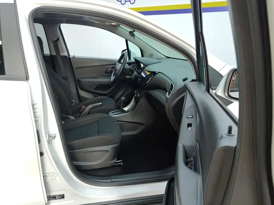 Chevrolet Trax — миниатюра 8