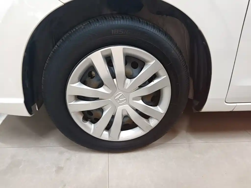 Honda Fit — миниатюра 23