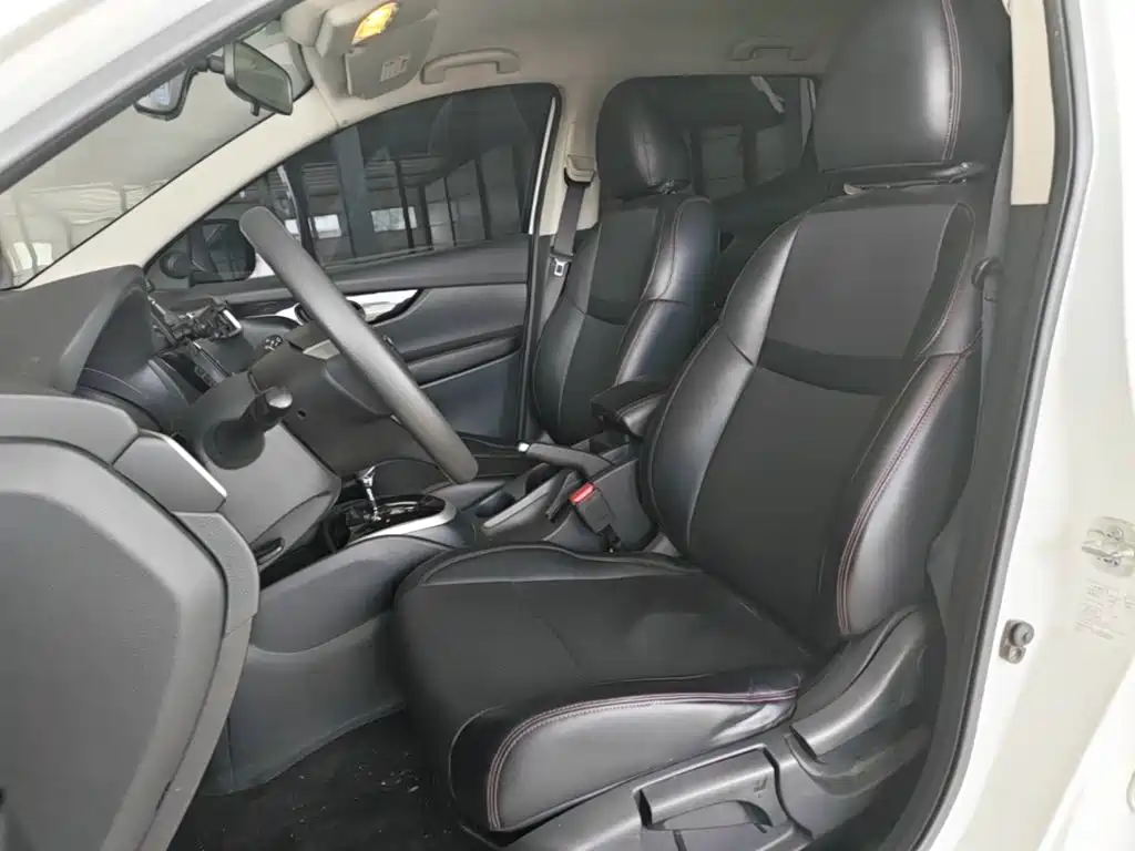 Nissan Qashqai — миниатюра 15