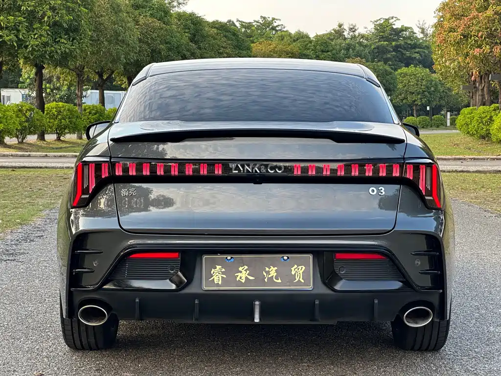 Lynk & Co 03 — миниатюра 5