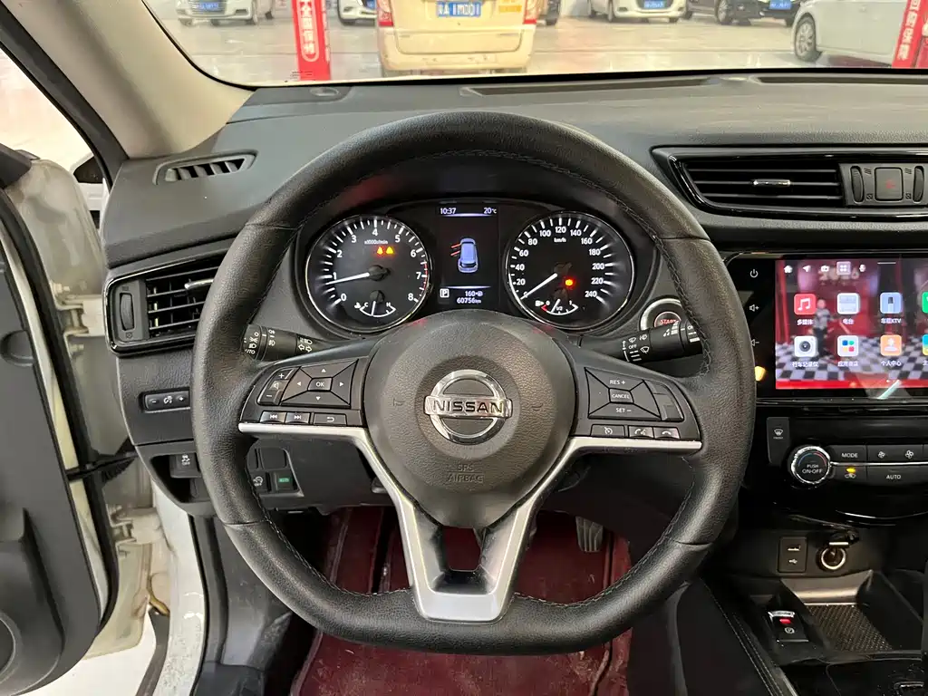 Nissan X-Trail — миниатюра 4