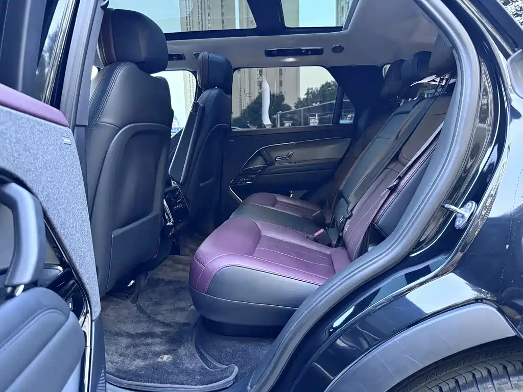 Land Rover Sport — миниатюра 6