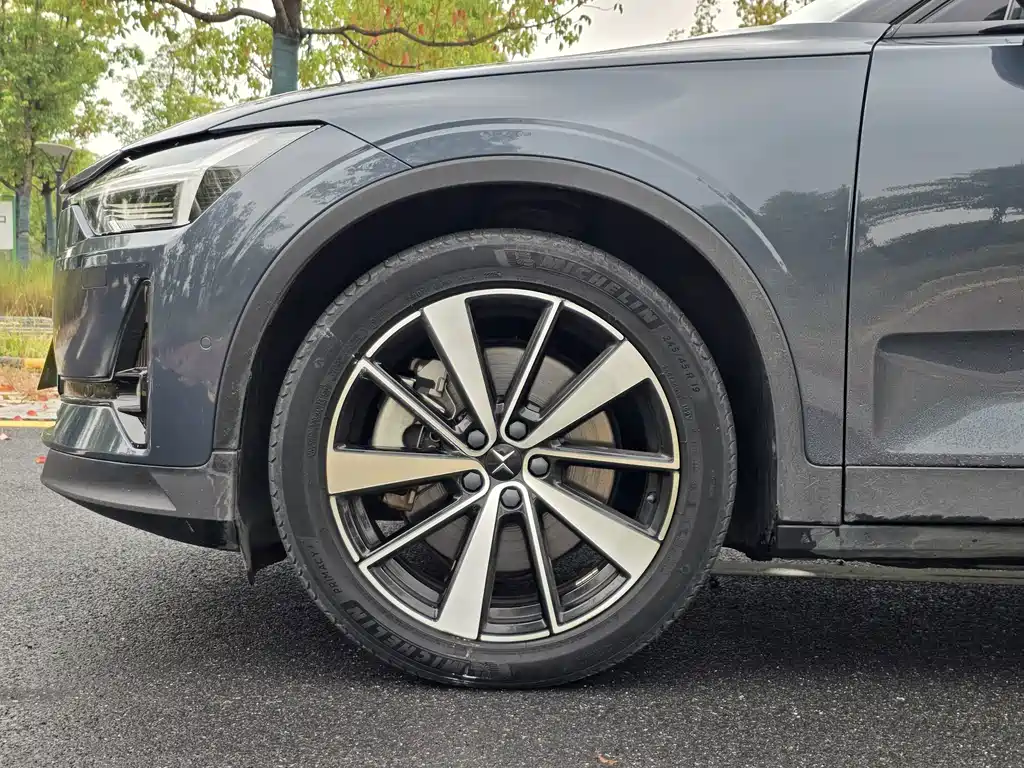 Polestar Polestar 2 — миниатюра 23