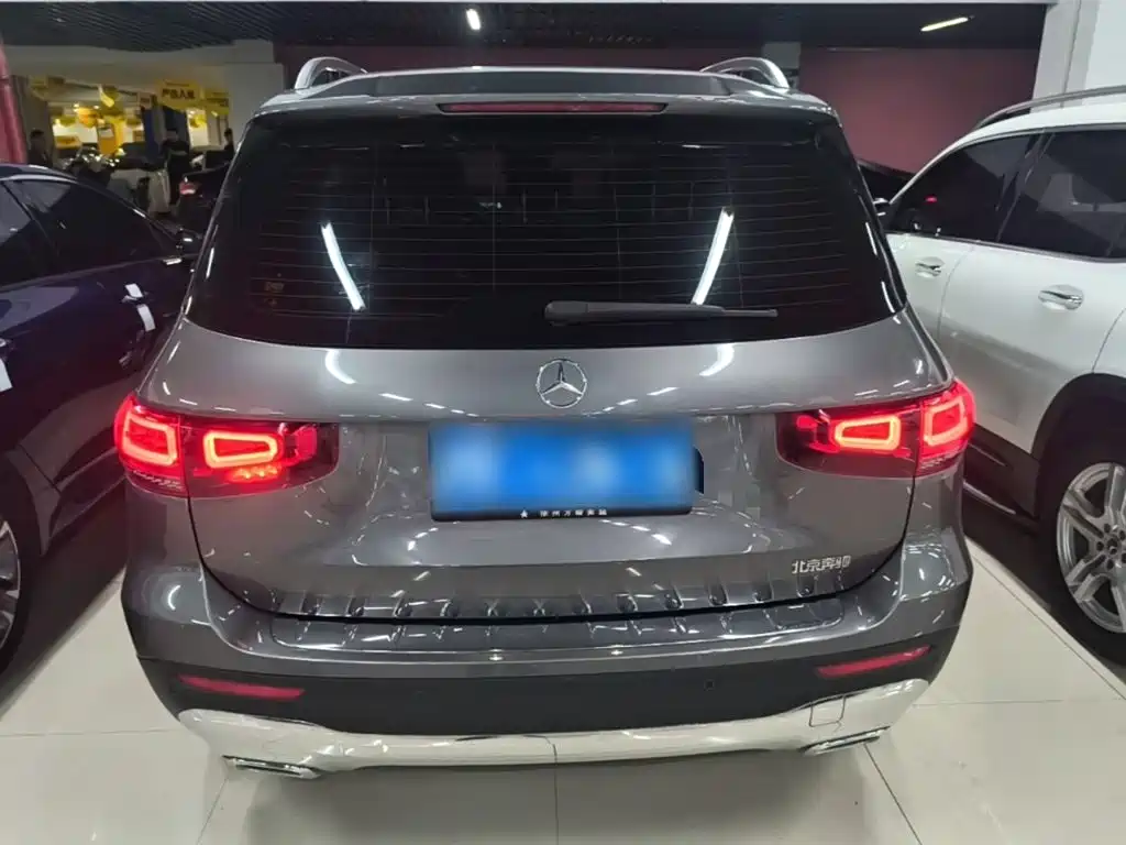 Mercedes-Benz GLB — миниатюра 6