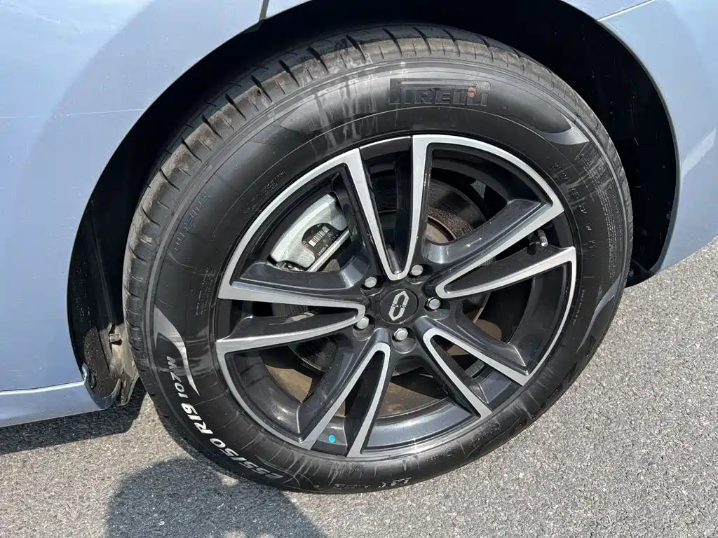 AITO AITO M5 — миниатюра 11
