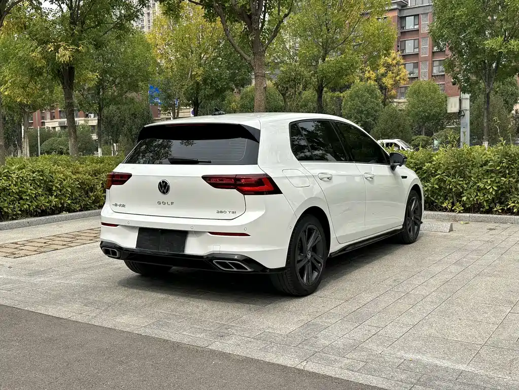 Volkswagen Golf — миниатюра 4