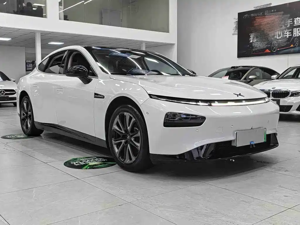 XPeng P7 — миниатюра 3