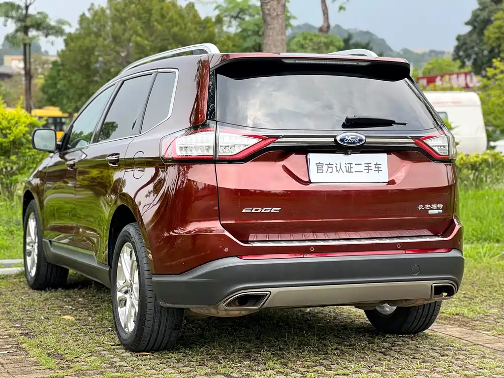 Ford Edge 2015 2.0T GTDi