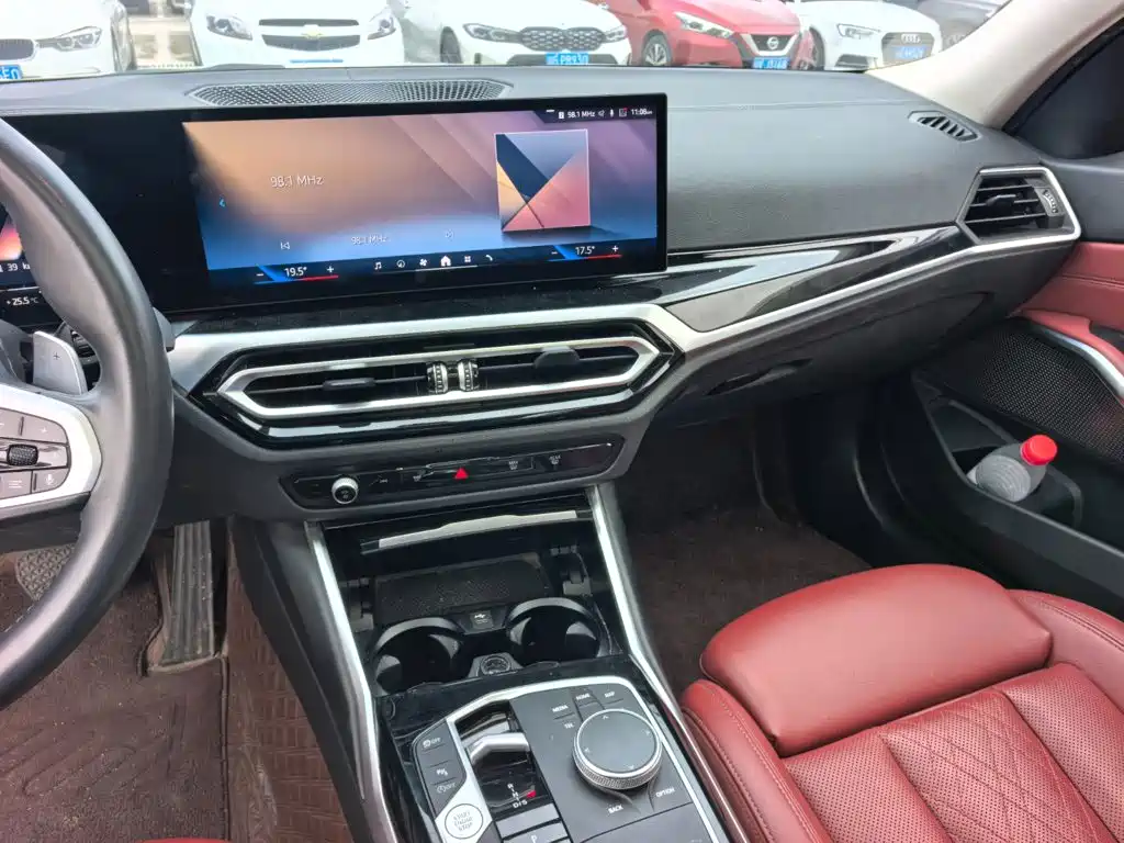 BMW 3 Series — миниатюра 12