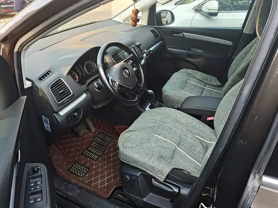 Volkswagen Sharan — миниатюра 9