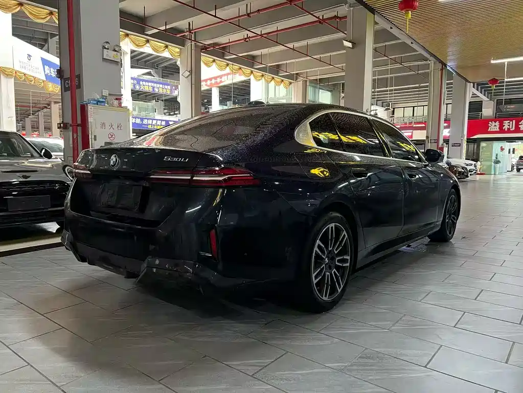 BMW 5 Series 5 2025 530Li Lead M Sport