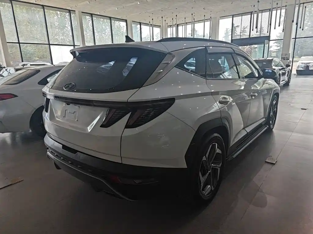 Hyundai Tucson — миниатюра 7