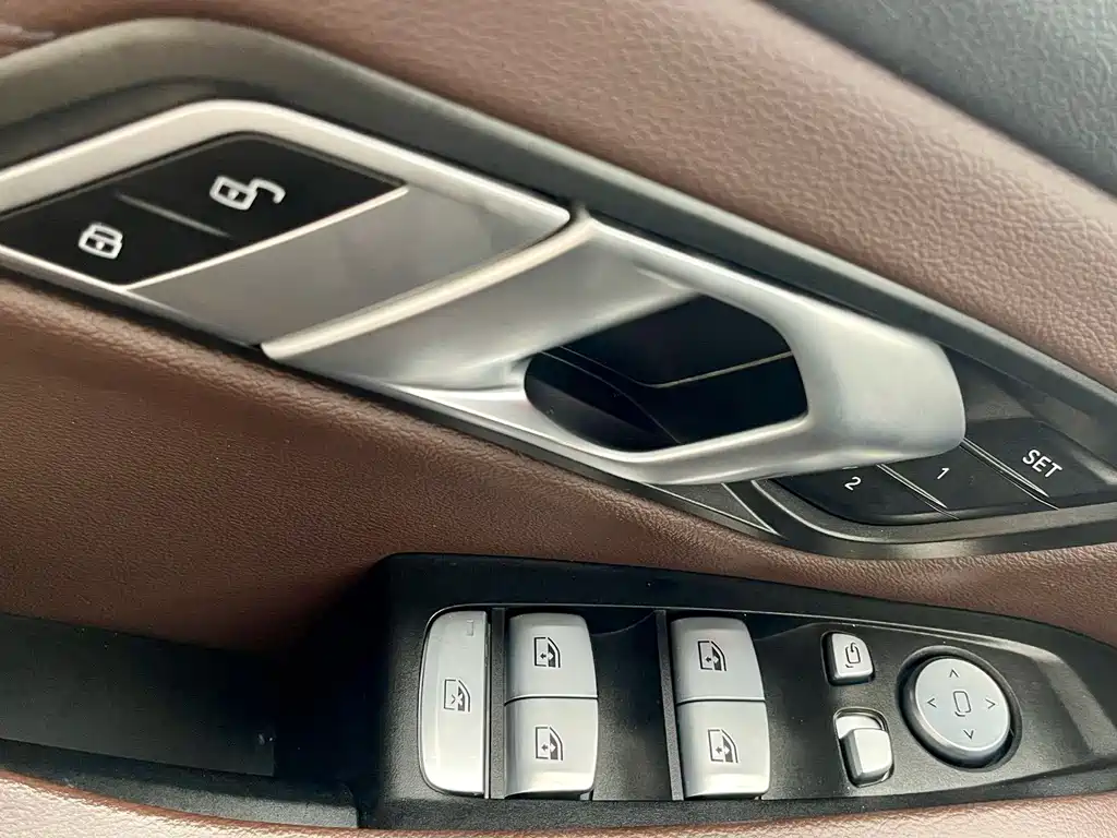 BMW i3 — миниатюра 14