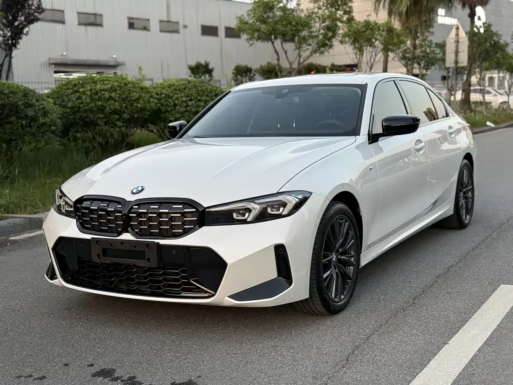 BMW 3 Series 2024