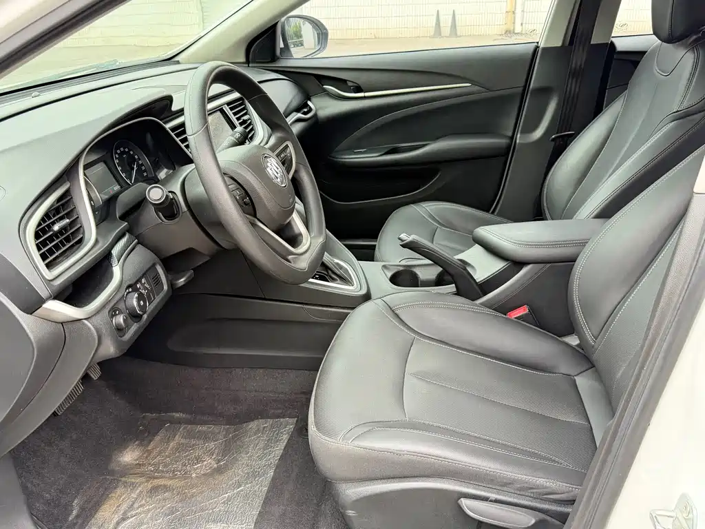 Buick Excelle — миниатюра 3