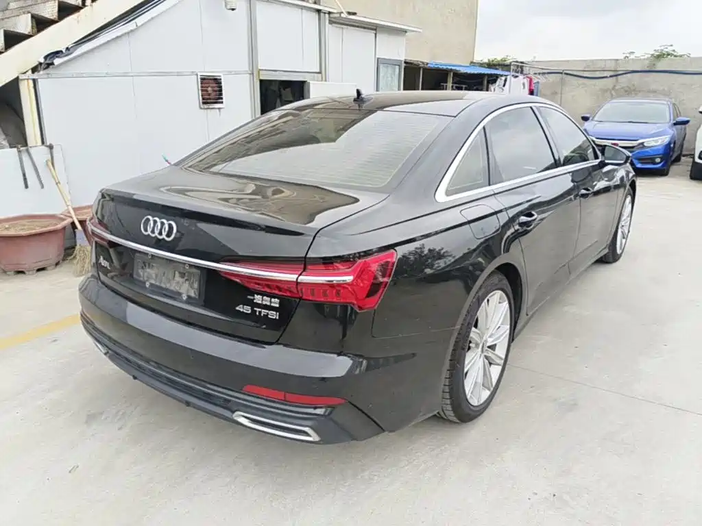 Audi A6L — миниатюра 7
