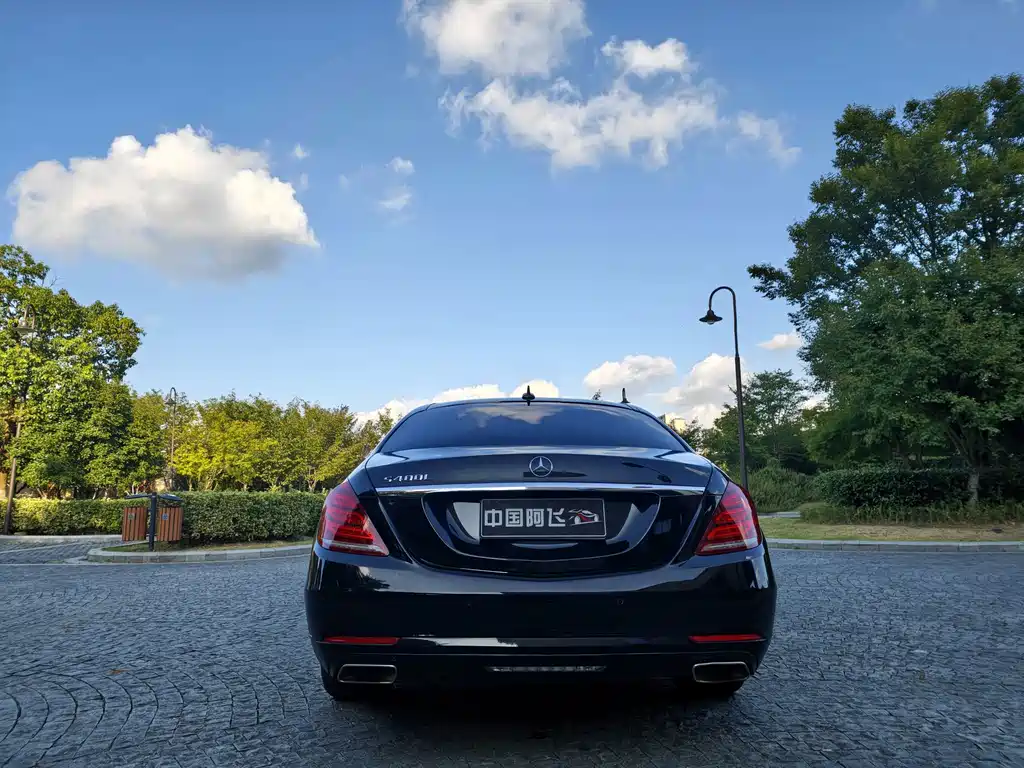 Mercedes-Benz S-Class — миниатюра 6
