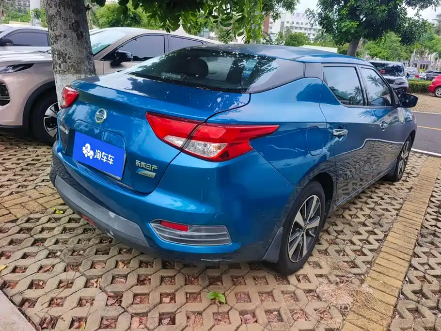 Nissan Bluebird 2016 1.6L CVT