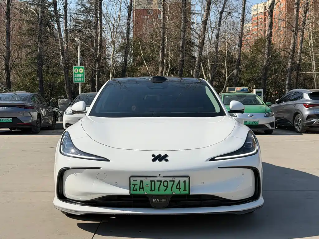 ZHIJI AUTOMOBILE ZHIJI L6