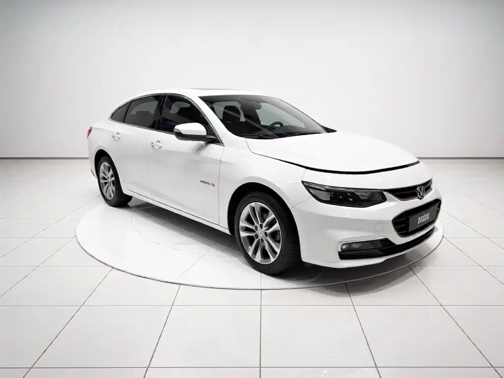 Chevrolet Malibu XL — миниатюра 3