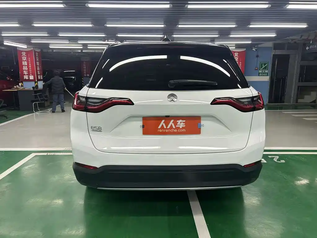 NIO NIO ES8