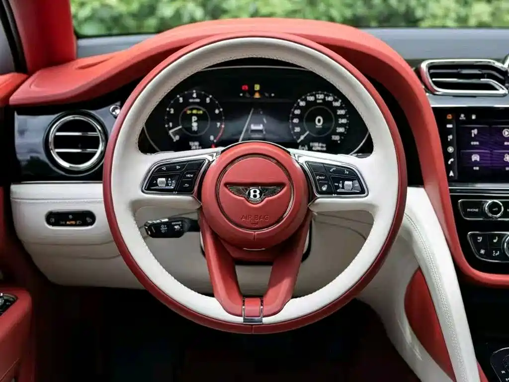 Bentley Bentayga 2024 4.0T V8