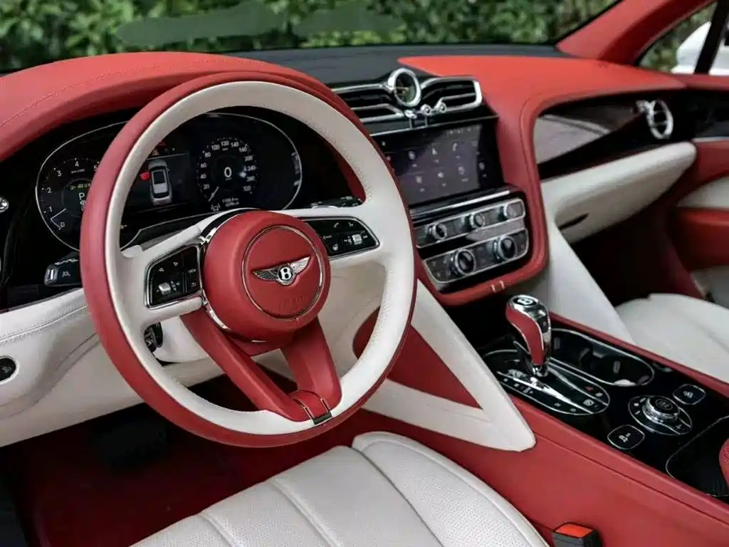Bentley Bentayga 2024 4.0T V8