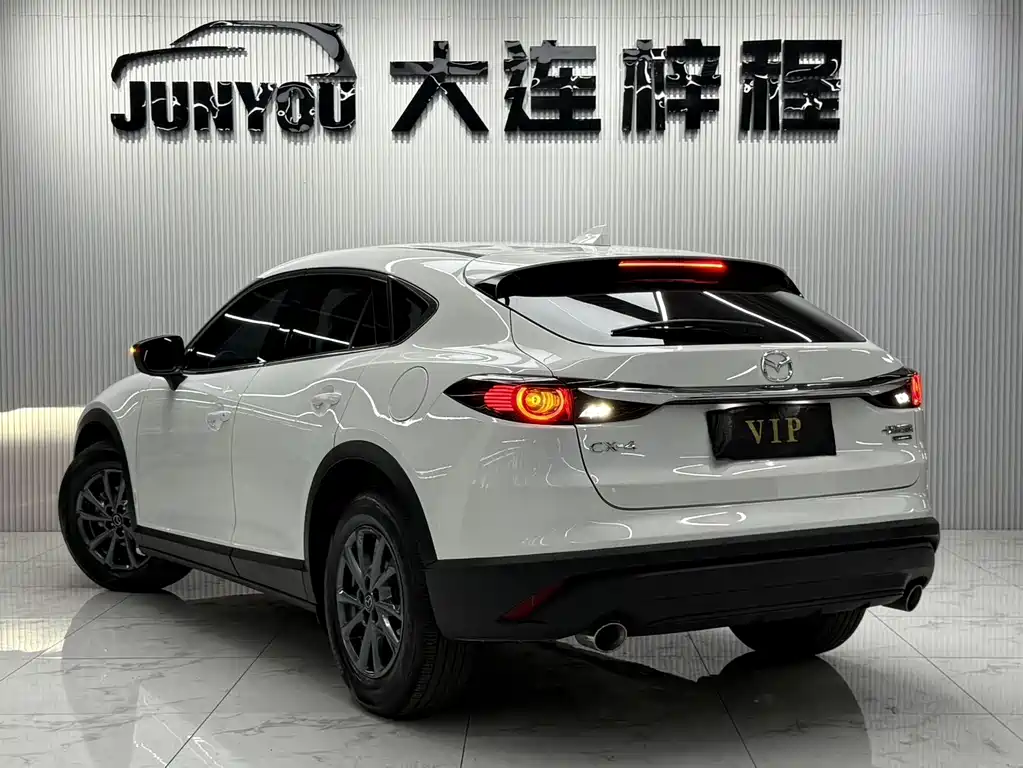 Mazda CX-4 2021 2.0L AT