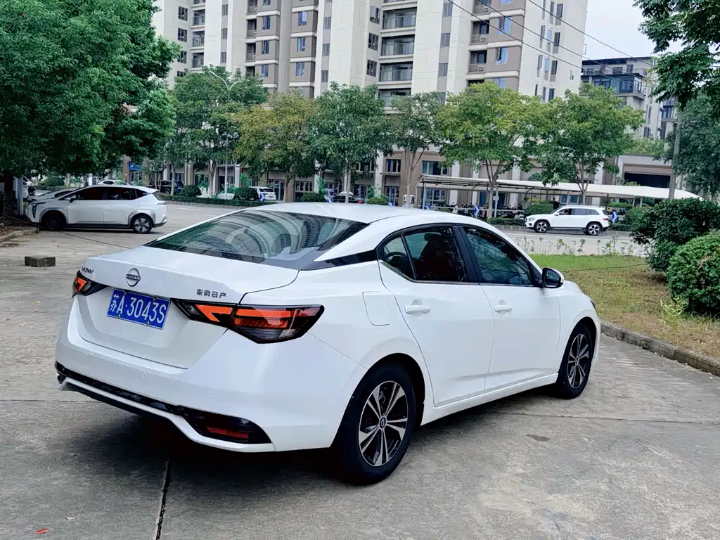 Nissan Sylphy — миниатюра 4