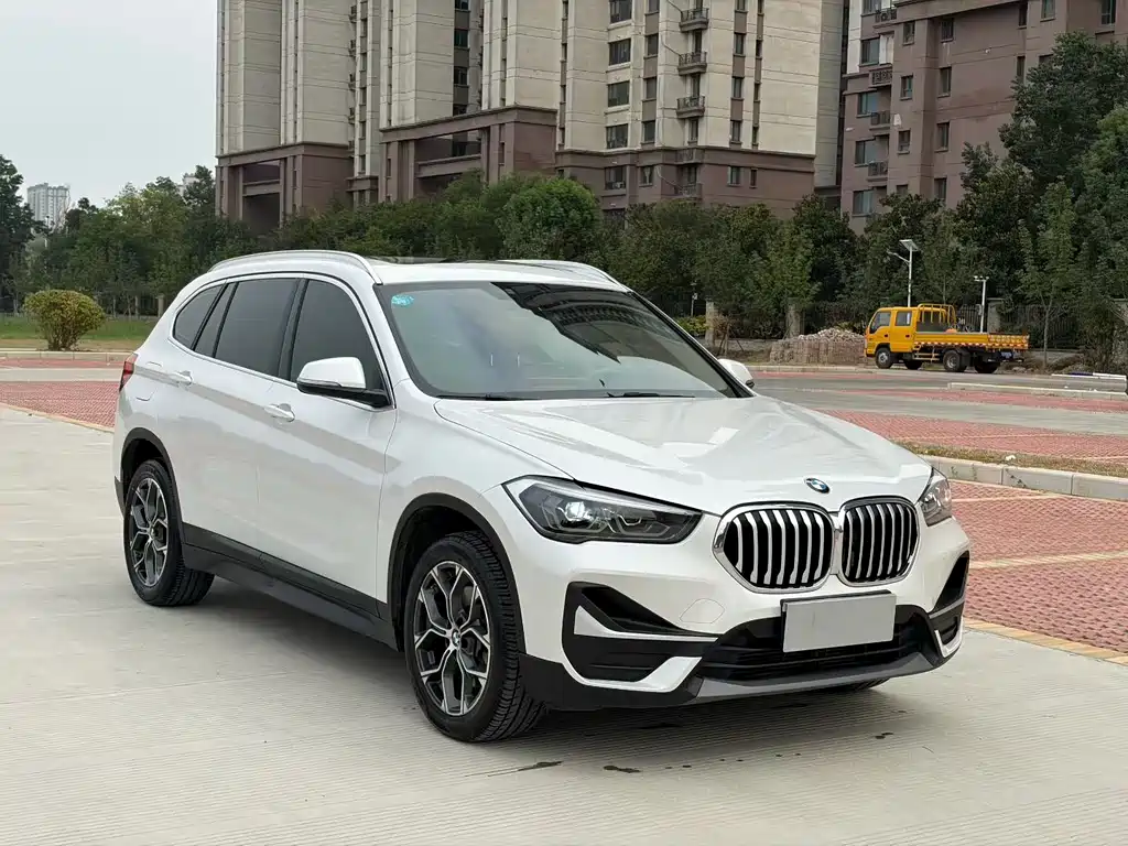 BMW X1 — миниатюра 3