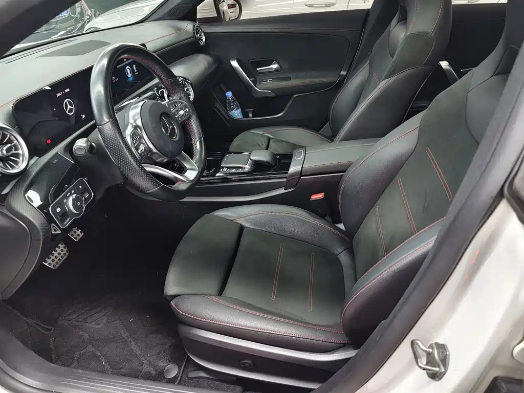 Mercedes-Benz CLA (Import) — миниатюра 3