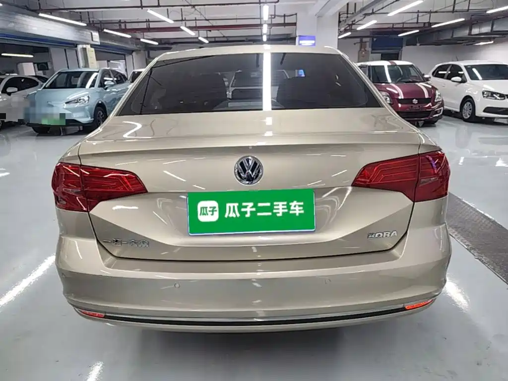 Volkswagen Bora — миниатюра 6