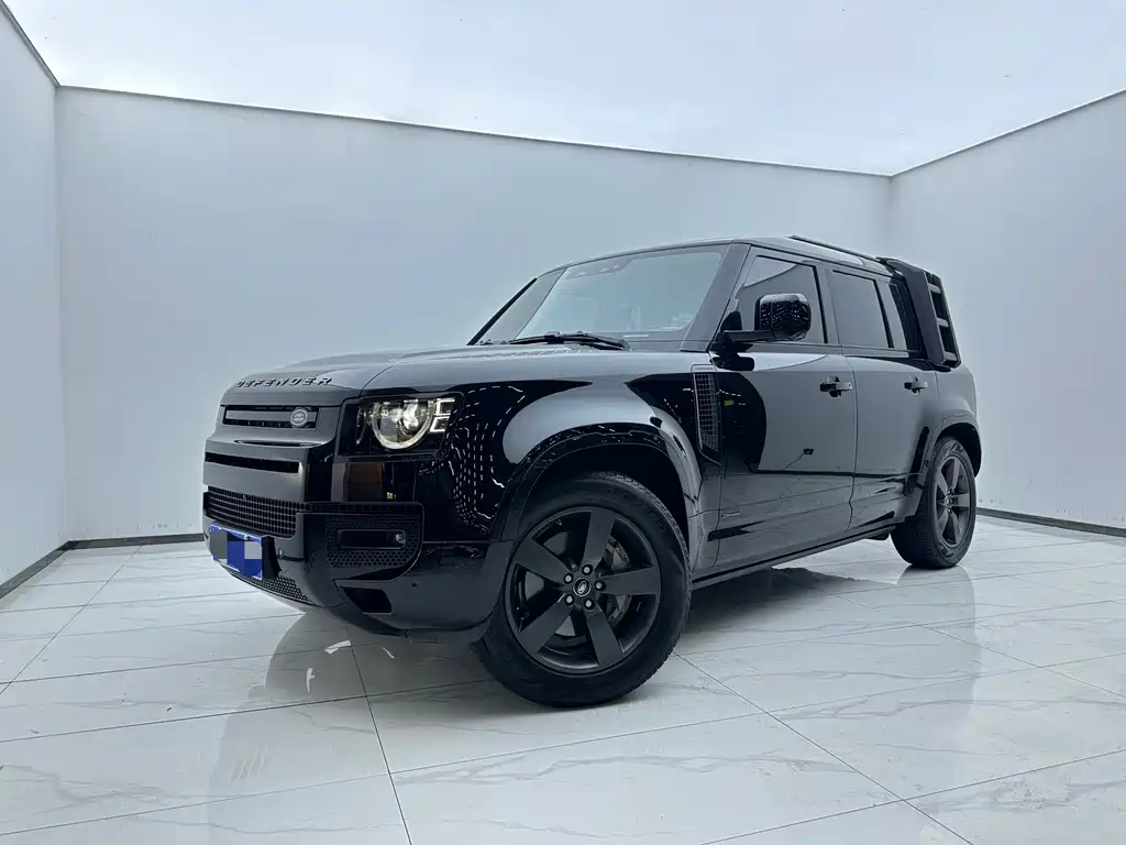Land Rover Defender 2021