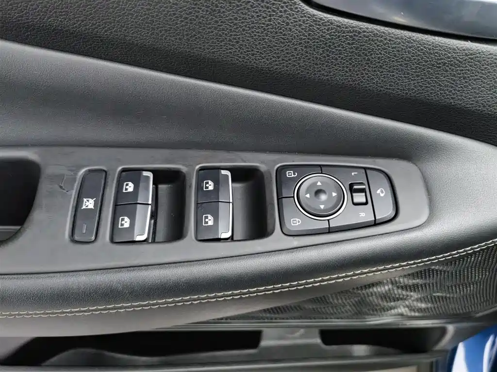 Hyundai Santa Fe 2019 380 TGDi GLS AT Luxury V