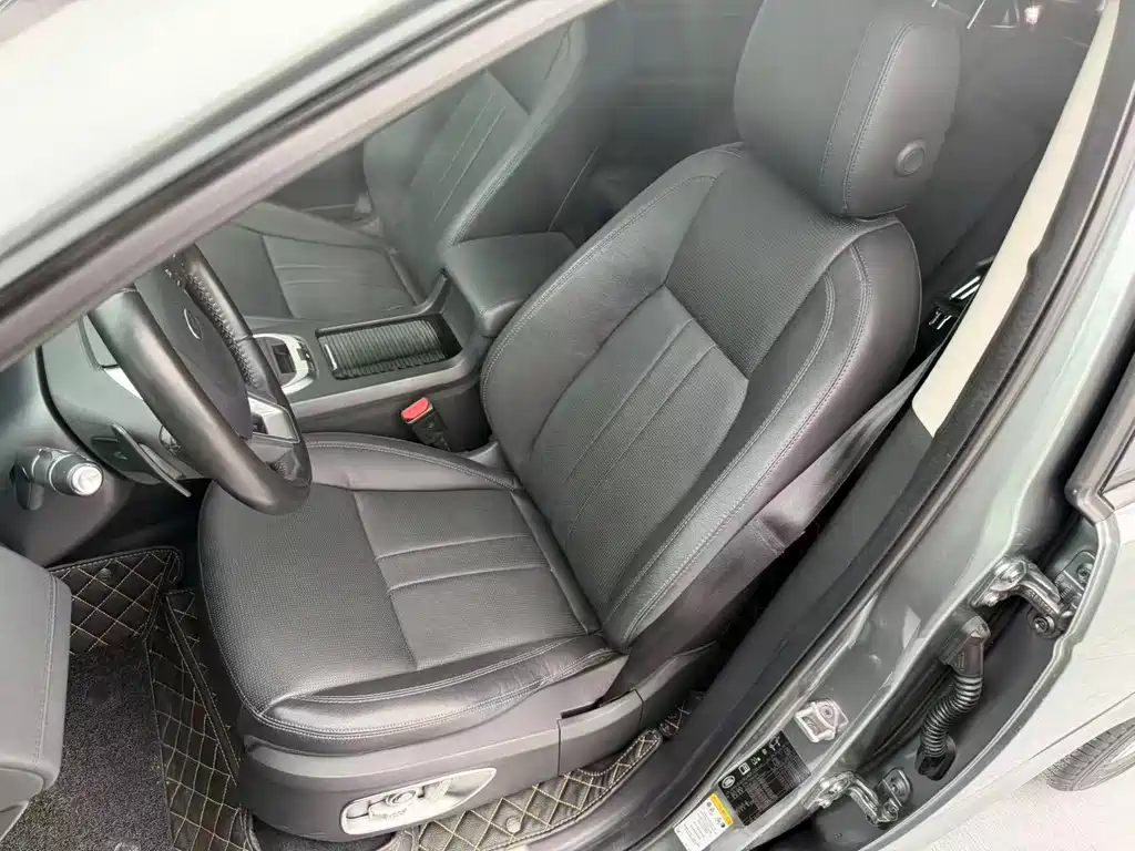 Land Rover Discovery Sport — миниатюра 11