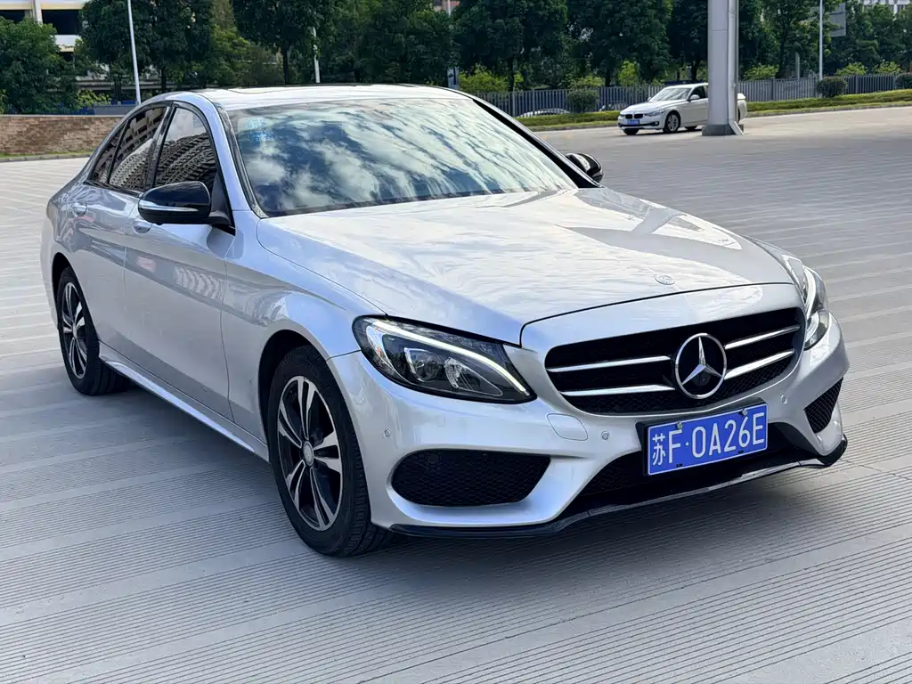 Mercedes-Benz C-Class — миниатюра 3