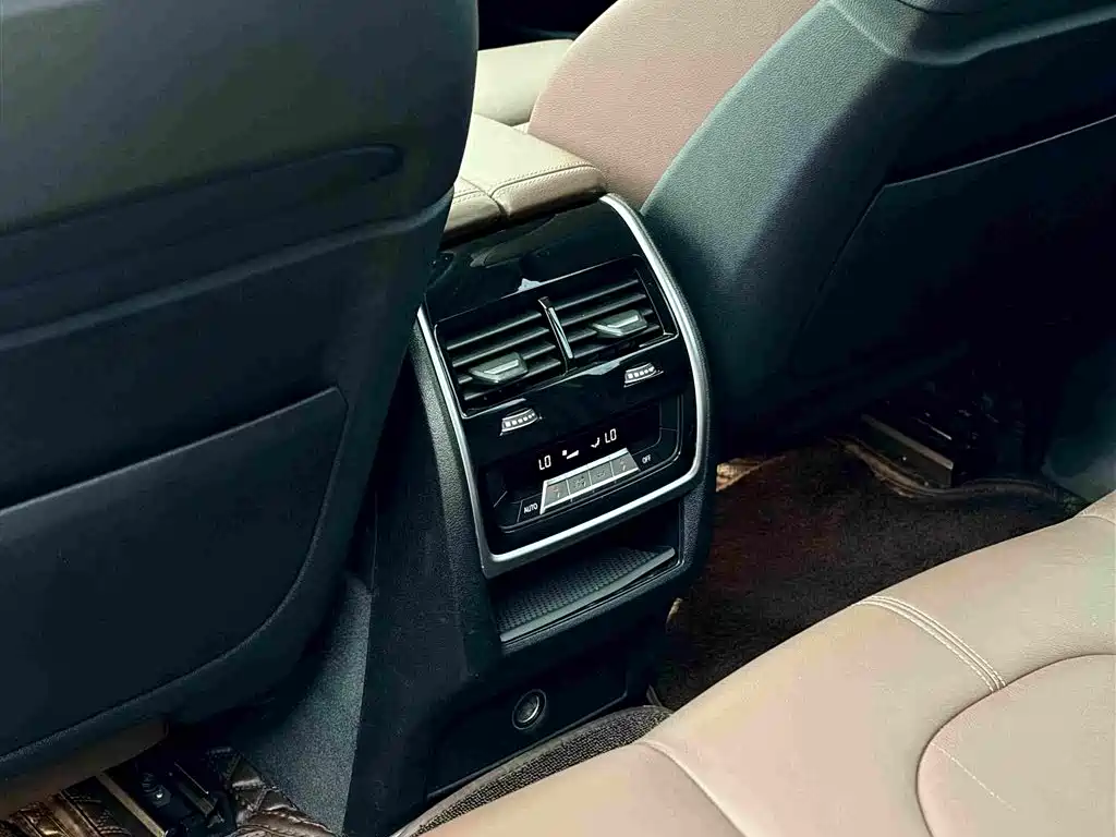 BMW X5 (Import) — миниатюра 20