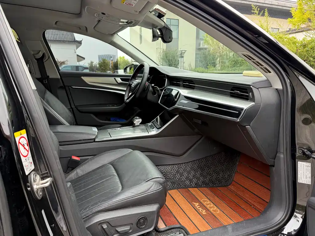 Audi A6L — миниатюра 12