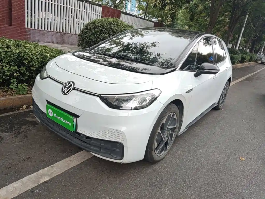 Volkswagen ID.3 — миниатюра 2